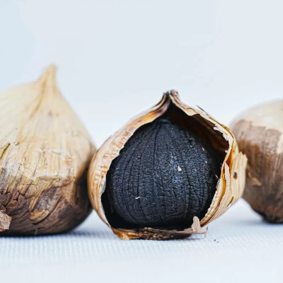 ব্লাক গার্লিক (Black Garlic)
